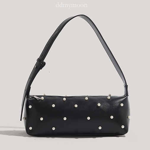 2025 New Textured Baguette Underarm Bag Niche Hot Girl Handbag Fashion Single Shoulder ddmymoon