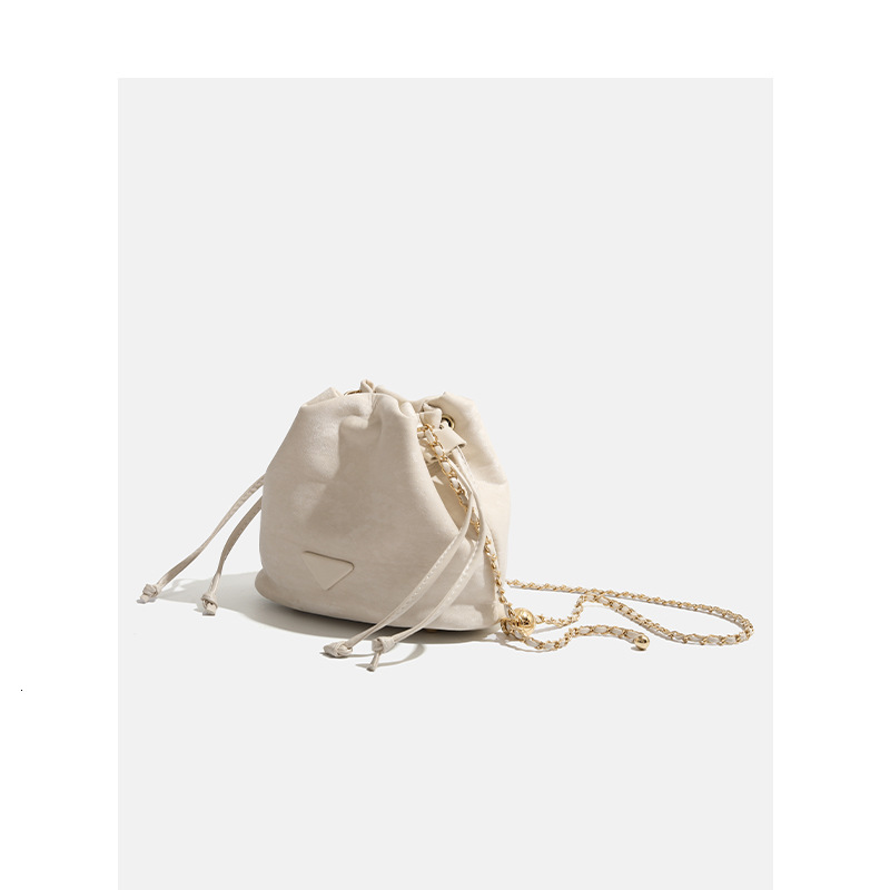 Chain Single Shoulder Bucket Trendy Women's Fashion Versatile Crossbody Bag ddmymoon