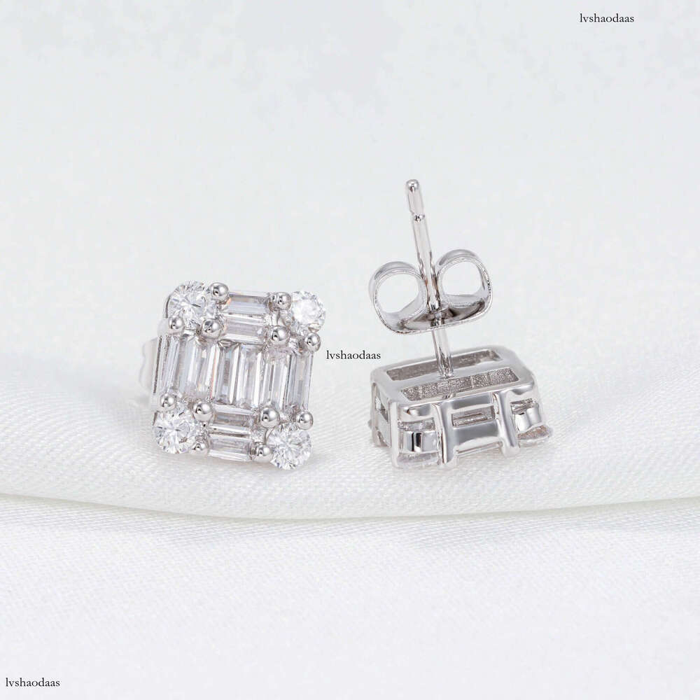 Premium Square Ladder Moissanite for Men and Women, Four Seasons Personality Fashion Earrings Jewelry