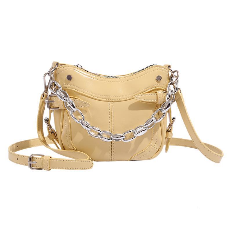 2025 New Underarm Hot Girl Versatile Commuter Single Shoulder Chain Crossbody Bag ddmymoon