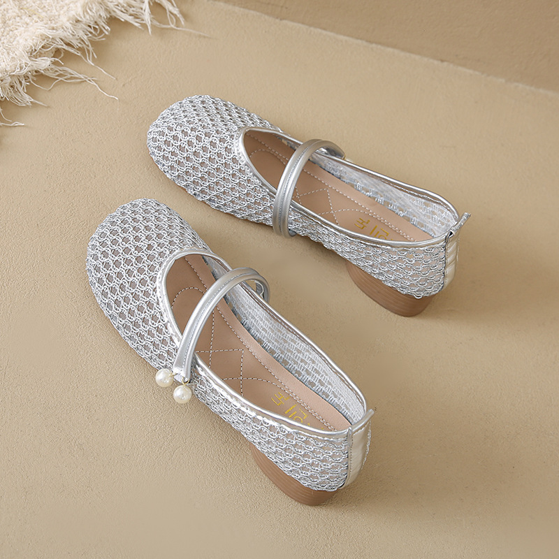 French retro Mary Jane women's shoes 2025 designer's new hollowed out flat belt single shoe