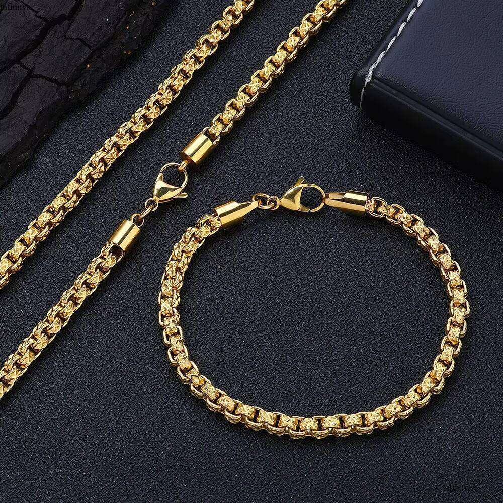NUOYA 5MM New Fashionable Stainless Steel Emed Square Design Hip Hop Style Unisex Personalized Chain Bracelet