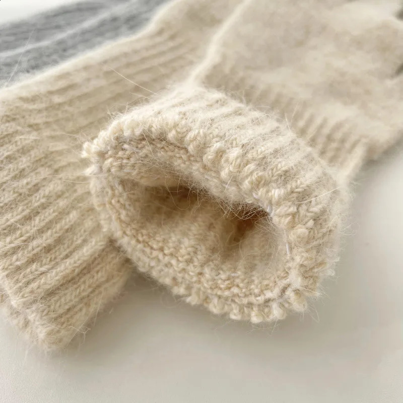 Korean Longer Gloves Women Winter Rabbit Knitted Finger Gloves Christmas Thick Warm Gloves 250807