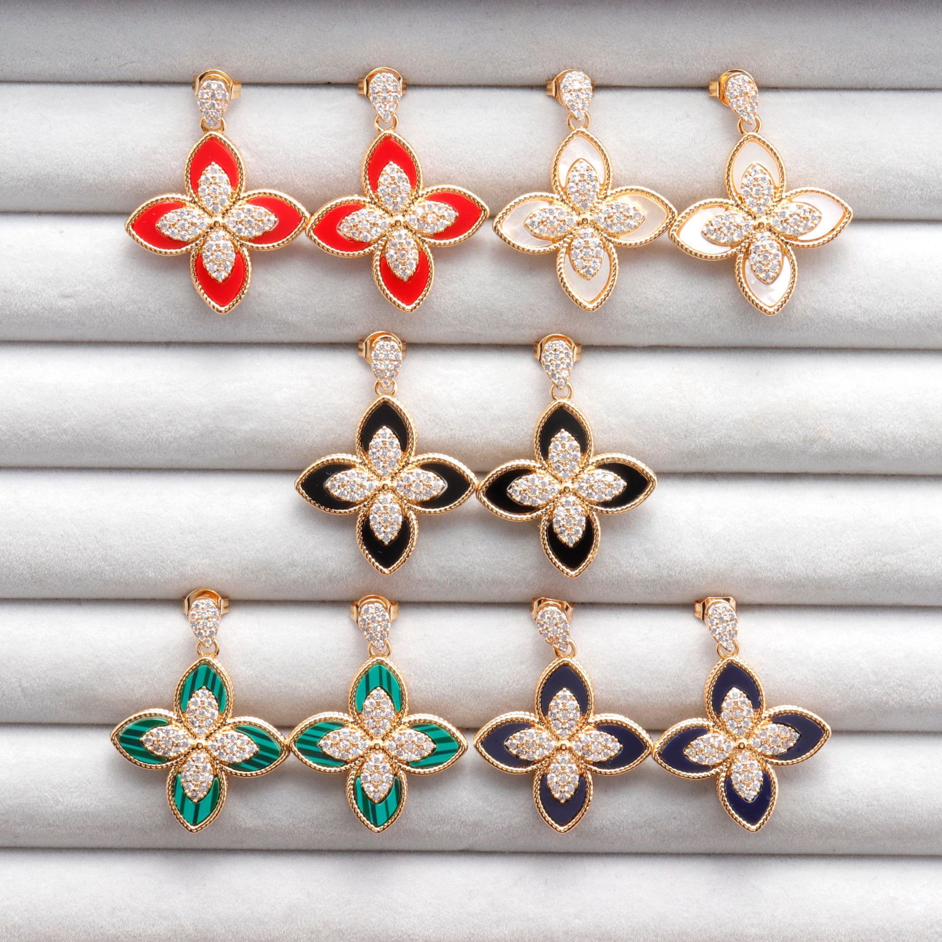 New High Version Pointed Four-Leaf Clover RC Flash Dia Rhombus Four-Petal Flower Three-Dimensional Pendant Earrings Ear Jewelry