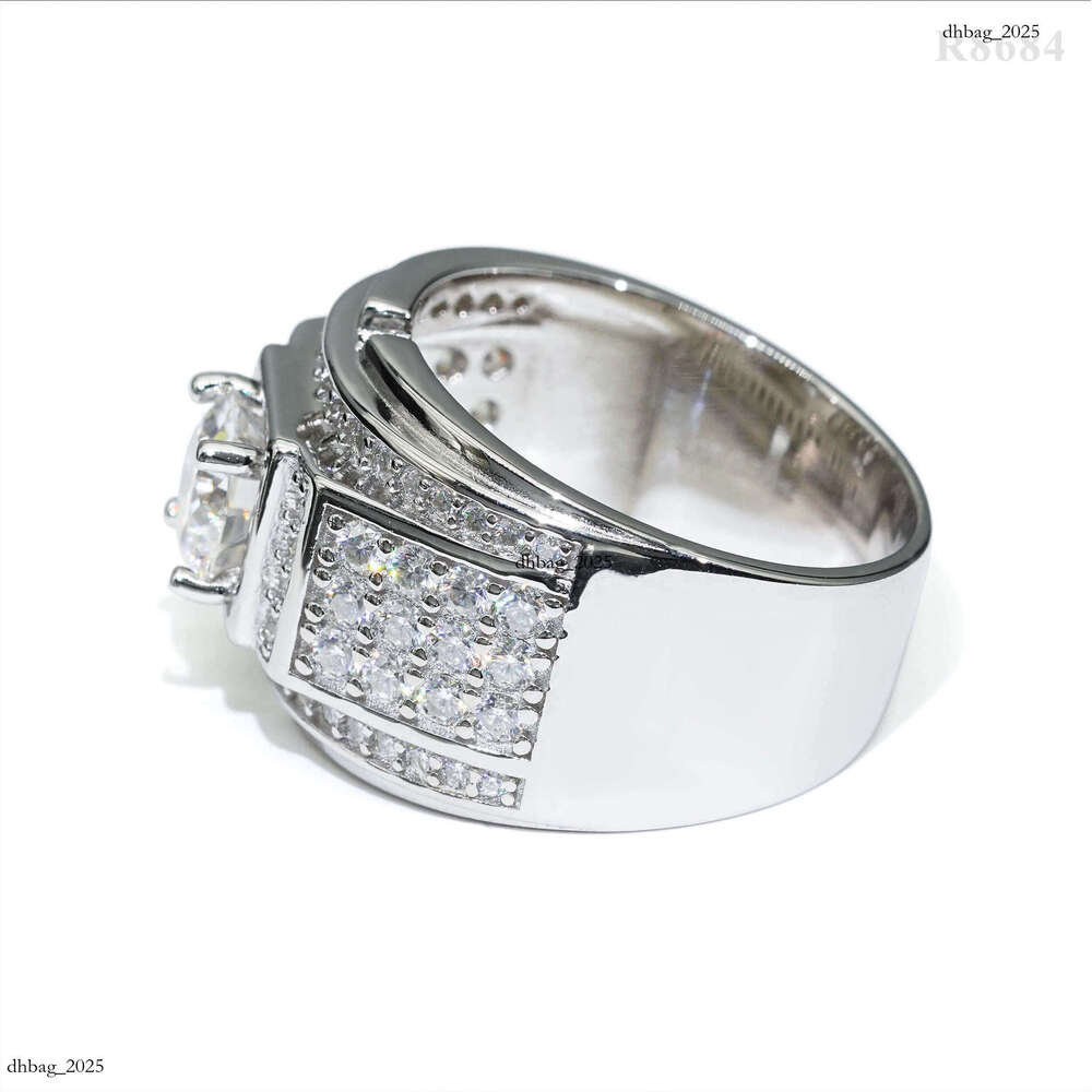 Bestselling Pure Sier VVS Moissanite Crystal Clear Eternal Ring Passed Testing Unisex Commuting