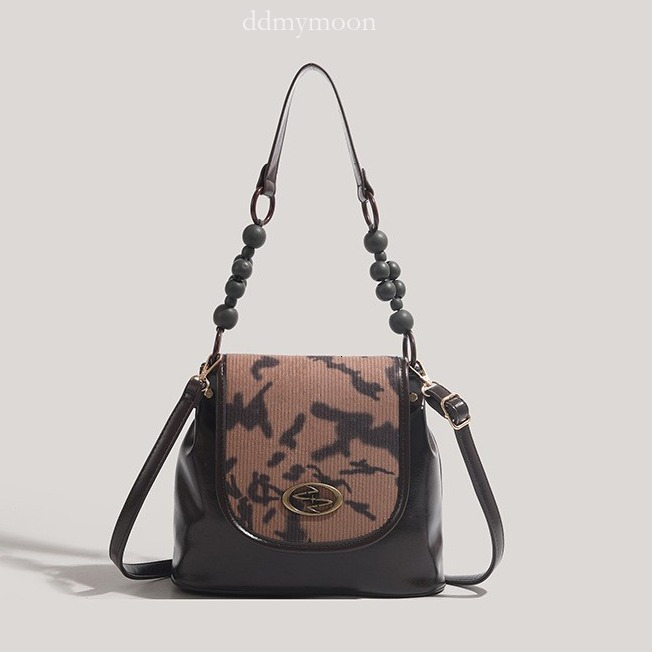 Niche 2025 Spring New Underarm Chinese Style Ink Painting Design Single Shoulder Crossbody Bag ddmymoon