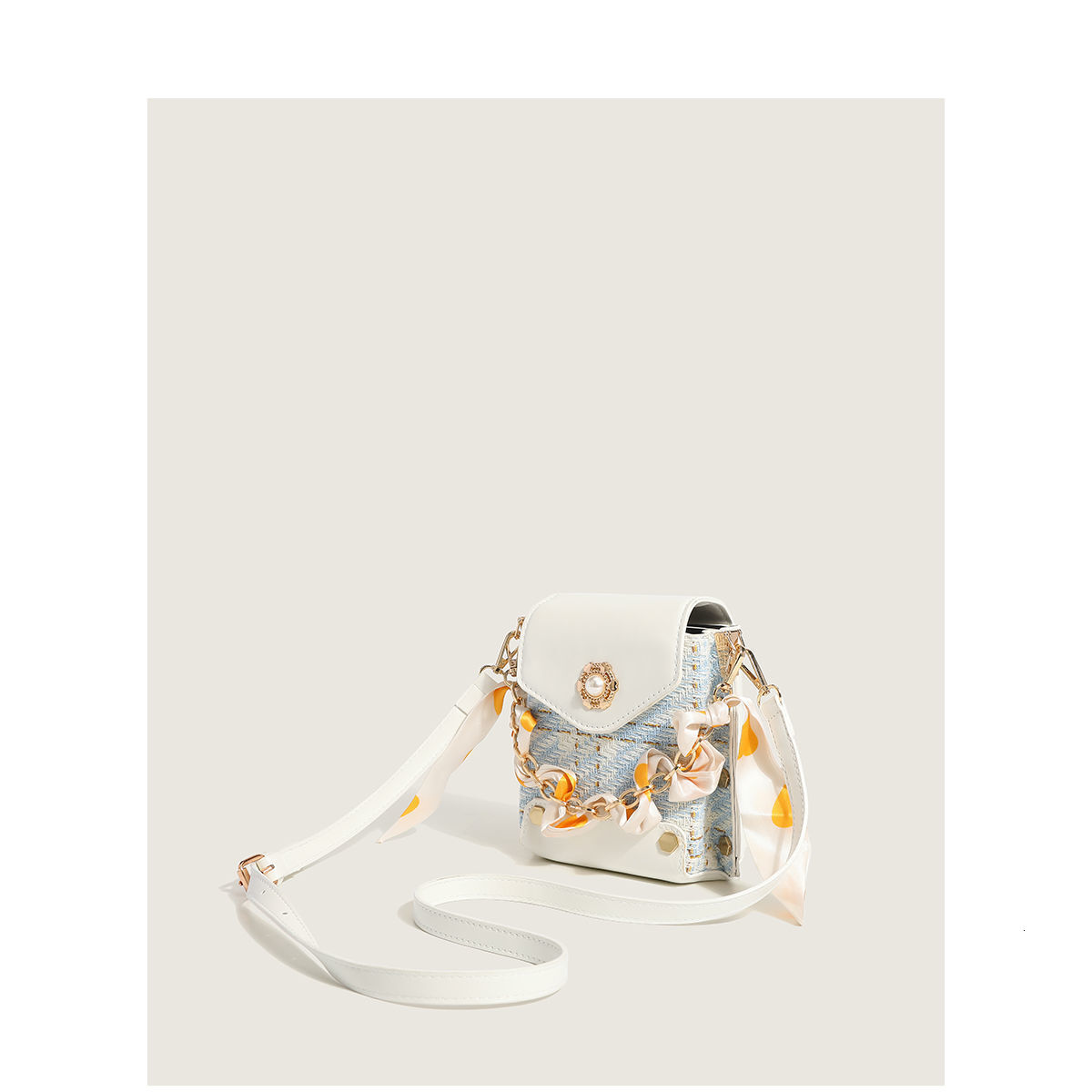 2025 Fashion Chain French Design Versatile Mini Crossbody Shoulder Phone Bag ddmymoon