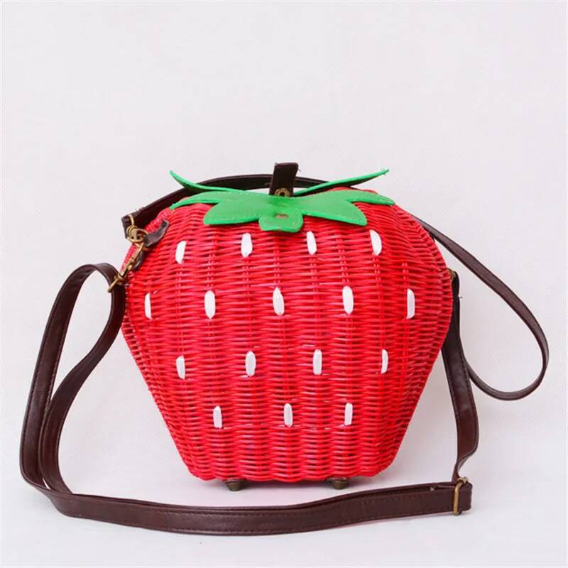 new Straw rattan pastoral woven fashion handbags fruit strawberry cartoon Messenger bag