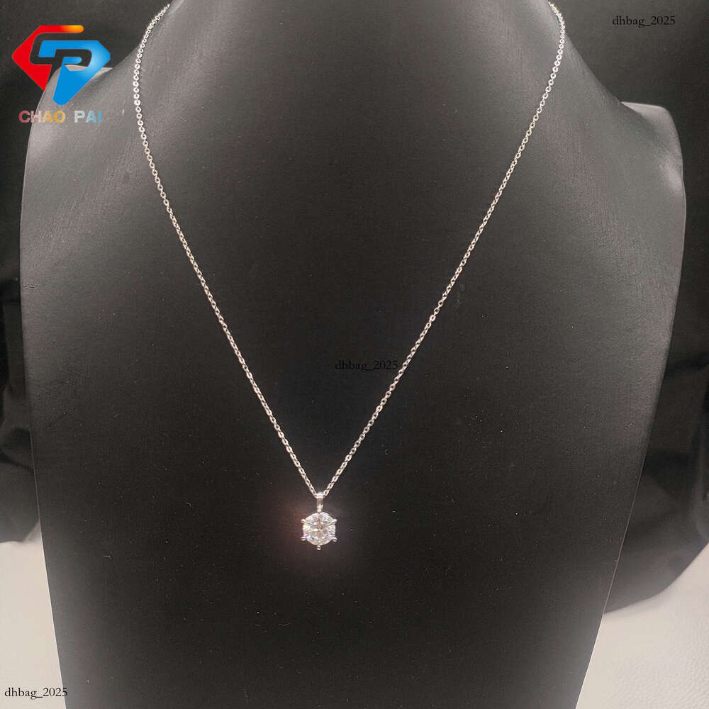 Minimalist Style Pure Sier Inlaid with D Color Moissanite Niche Light Pendant Collarbone Necklace