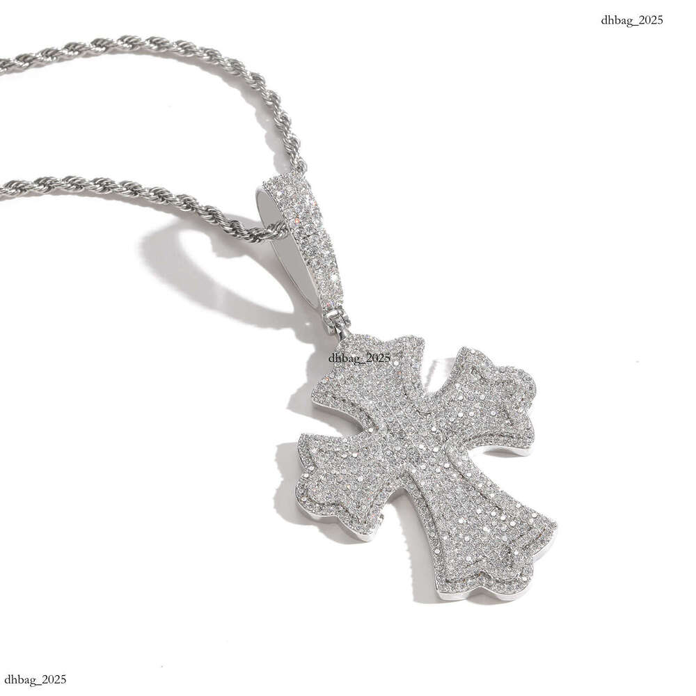 Minimalist Cross Pendant Sterling Silver Inlaid Moissanite chain Full Dia Necklace for Men and Women Creative Versatile Jewelry