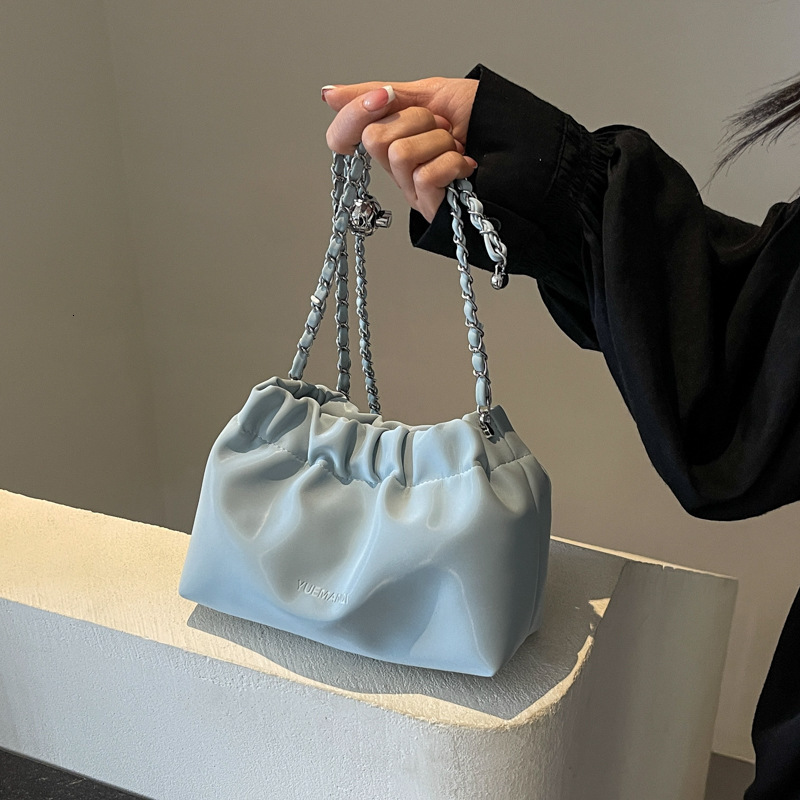 Cross-border New Cloud Bag Women's Bag Niche Designer Bag Design Chain High-end Feel Pu Small Bag Luxury Bag Fresh Style Single Shoulder Crossbod