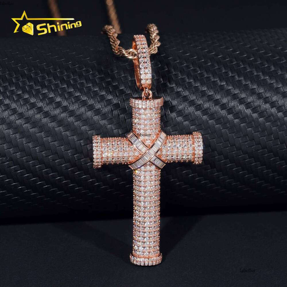 Stock Iced Out Jewellery Hip Hop Sier Gold Plated VVS1 Moissanite Dia Cross Pendant