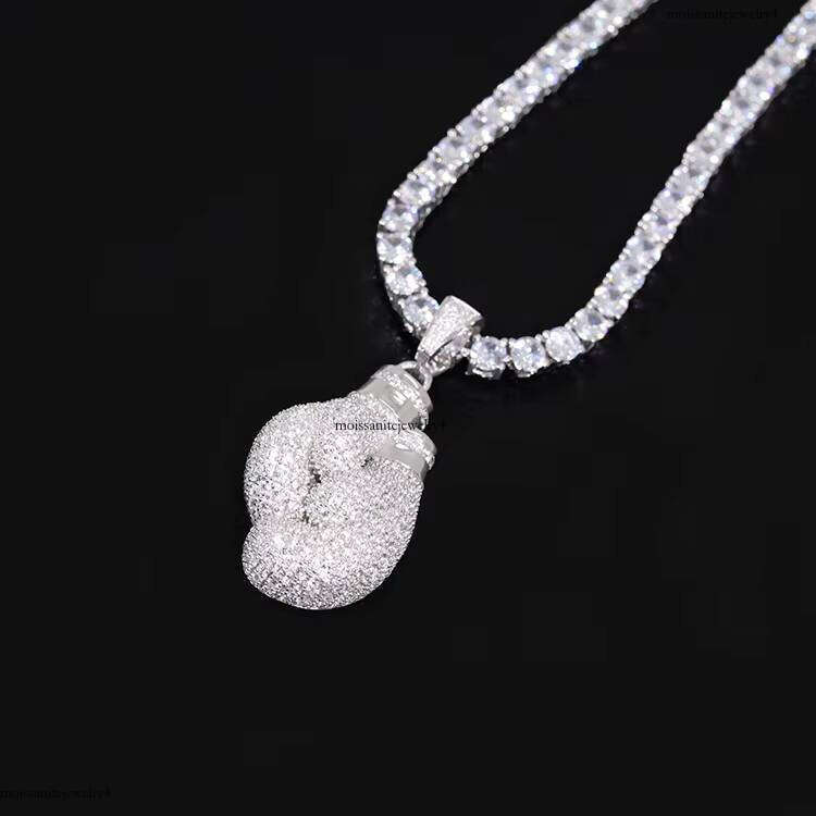 RTS Popular Gold Plated Solid Sier Shine Moissanite Dia Pendant for Hip Hop Jewelry
