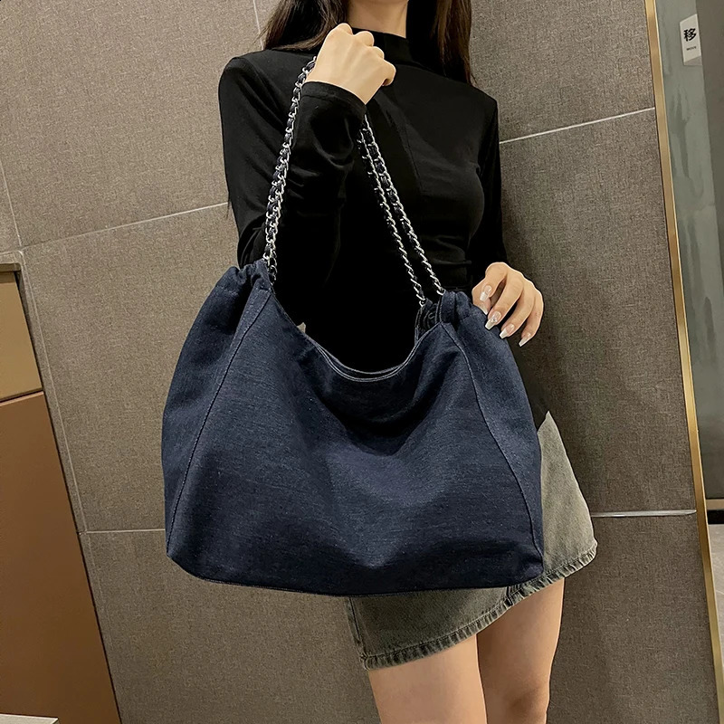 Chic Style Big Chain Shoulder Tote Bags For Women Handbags Denim Fabric Pure Color Large Capacity Shoppers 250809