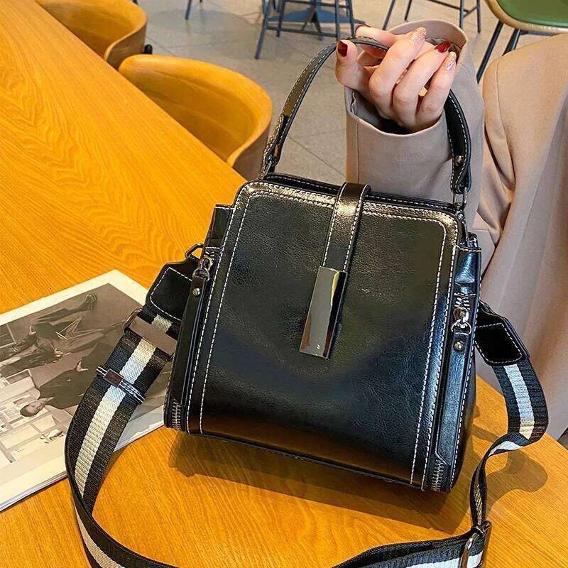 Genuine Leather Women's Vintage Designer Women Shoulder Bag New Cowhide Crossbody Bags Multifunctional Handbags