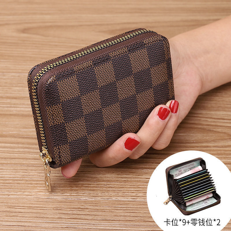 Multi Slot Card Holder Large Capacity Accordion Card Bag ID Luxury Bag Free Shipping Designer Compact Card Holder Neutral Multifunctional Leisure Wall