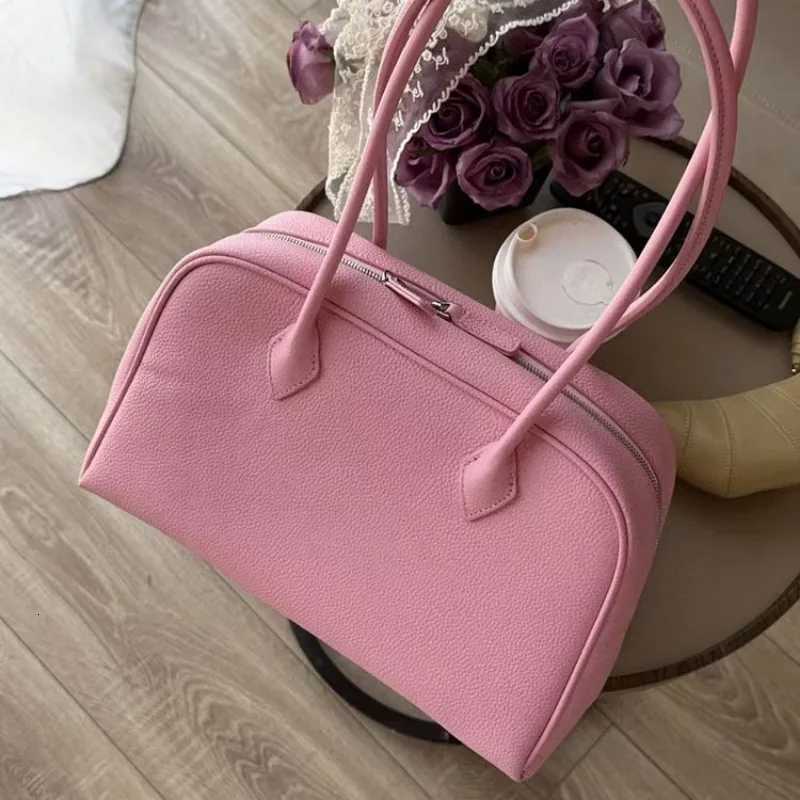Volvatec First Layer Cowhide Underarm Tote Bag Niche Boston Pillow Bag Bowling Handbag Commuter Shoulder Bag Casual Versatile Z250809
