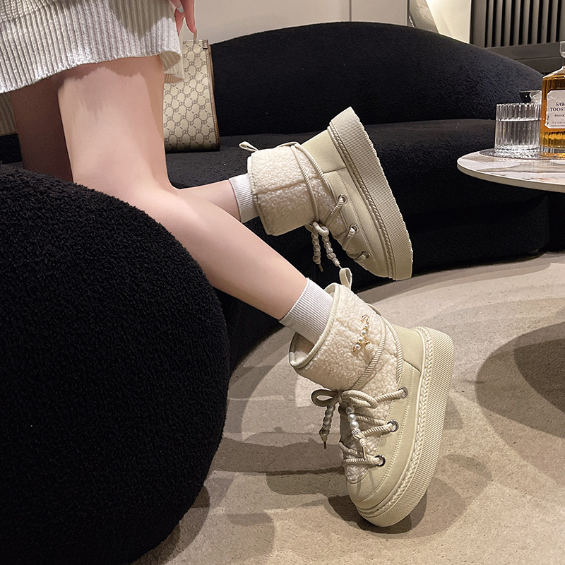 hot Free delivery designer woman boots Lightweight cotton boots warm snow boots comfortable short sleeved cotton shoes