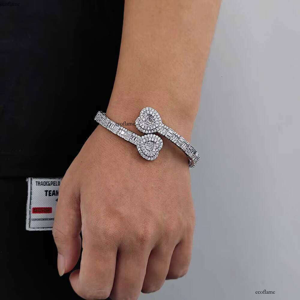 Personality Hip Hop Iced Out Baguette Dia Gold Plated Heart Cuff Bracelet