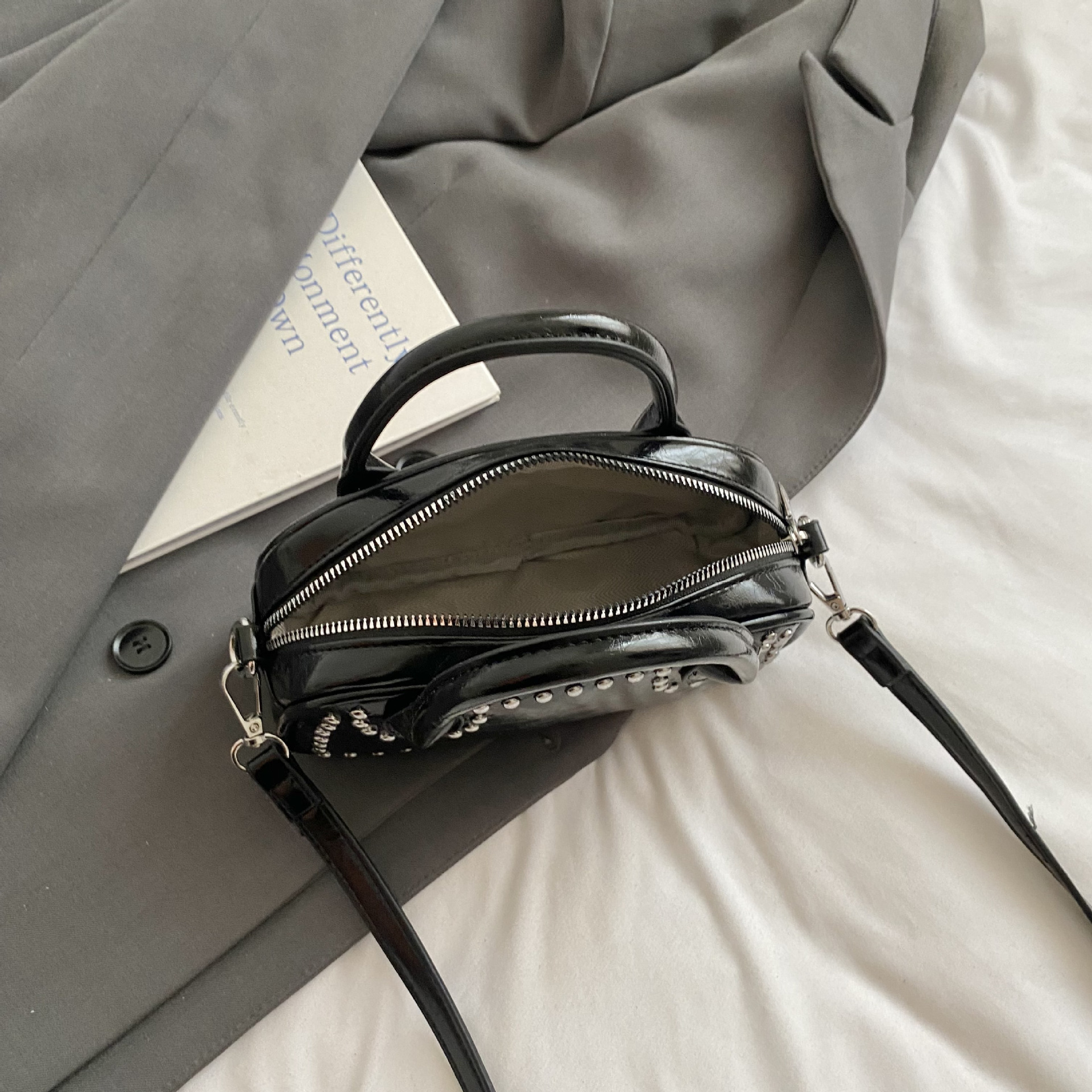 2025 Spring Trend New Korean Style Fashion Crossbody Luxury Bag Bag For Designer Bag Women Casual Small Bag Fashionable Casual Shoulder Handbag
