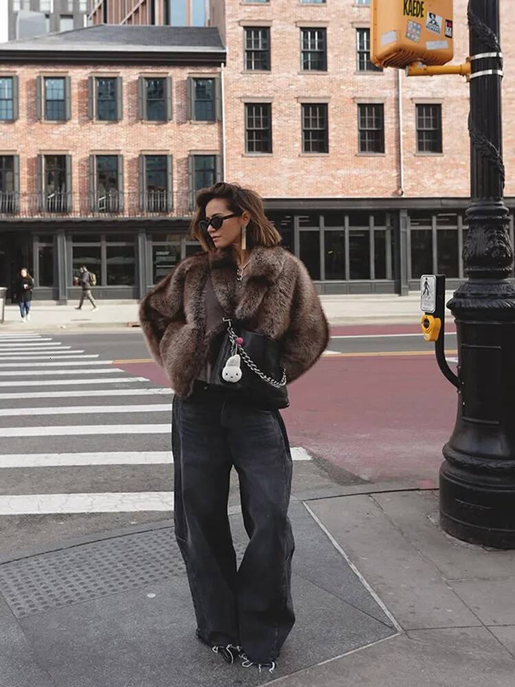 Fluffy Solid Faux Fur Thicken Jacket Women Elegant Lapel Long Sleeves Loose Plush Coats Autumn Winter Chic Female Street Wear
