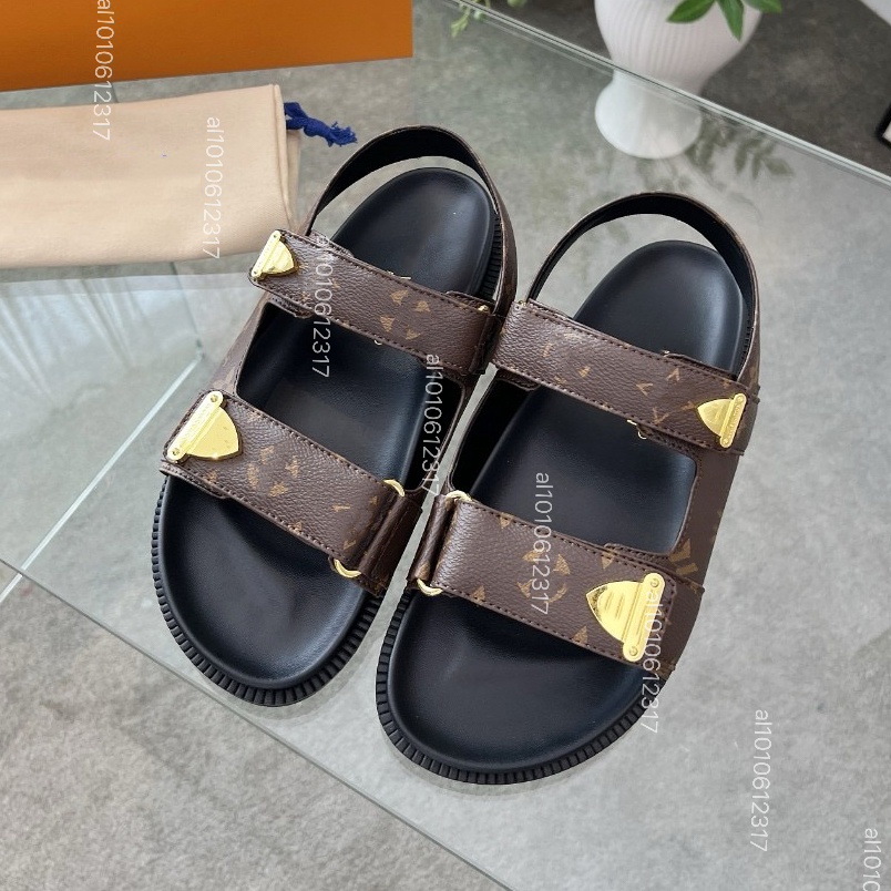 2025 Designer sandals Men and Women Slippers brown slides Summer Flats Sexy real leather platform Shoes Ladies Beach Effortlessly Stylish Slides 35-41