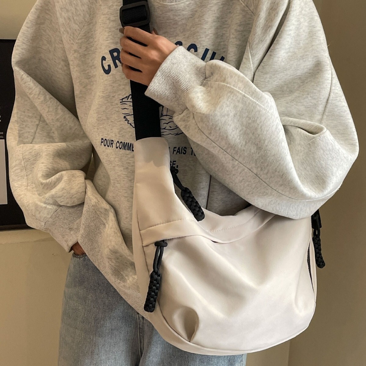 This Year's Trend Oxford Cloth Crossbody Women New Casual Shoulder Bag for Students Class Commuting Dumpling Bag. ddmymoon