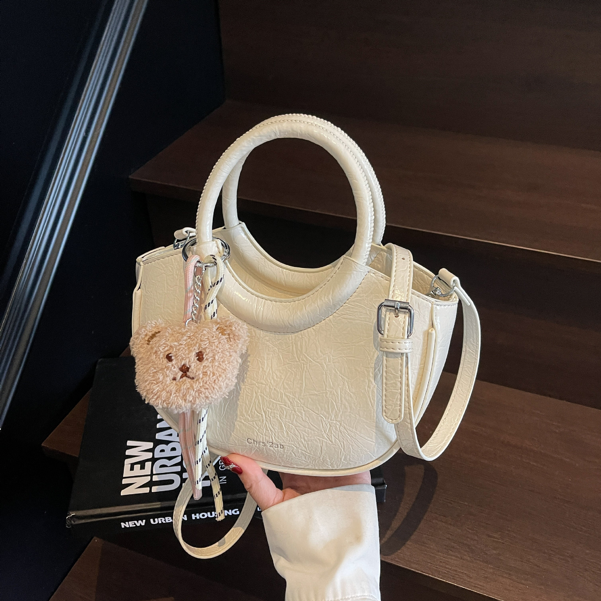 Cross-border Wholesale Niche Design Exquisite Round Ring Handbag For Women 2025 New Luxury Bag High-end Designer Bag Fashionable Single Shoulder Cross