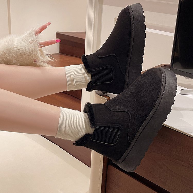 new Free delivery designer woman boots Comfortable mid top Martin boots casual and comfortable short boots