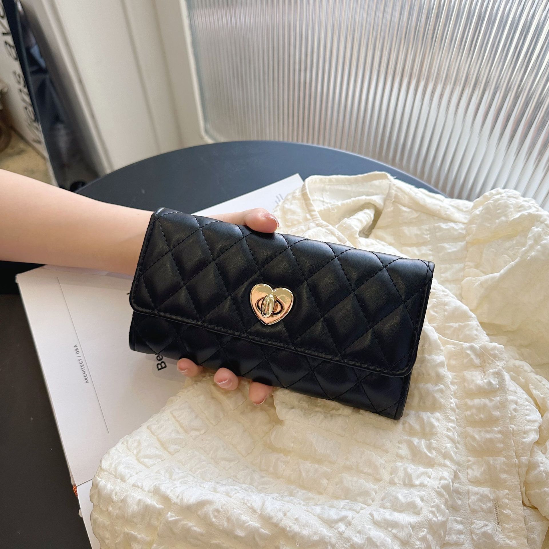 Designer Bag Minimalist Large Capacity Women's Long Wallet European And American Style Foldable Wholesale Short Wallet Coin Purse Luxury Bag Card