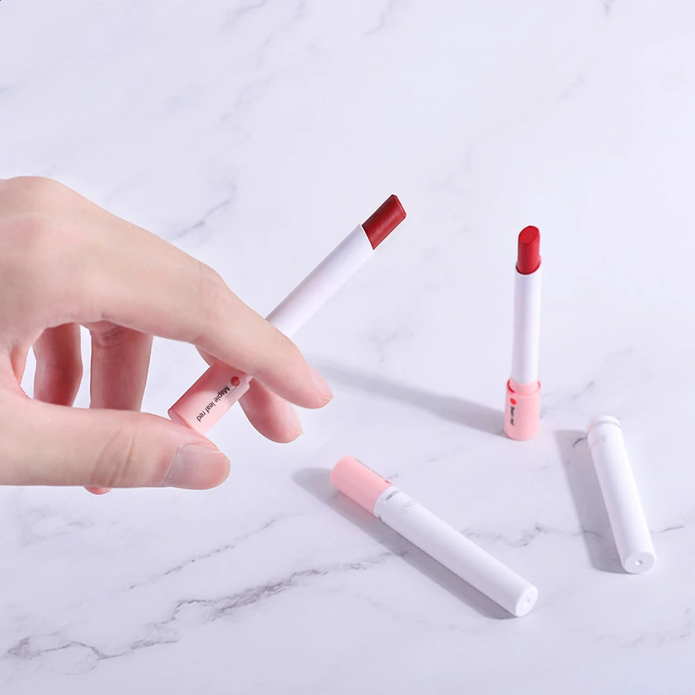 4 pcs/set Cigarette Lipstick Set Long Lasting Lip Glaze Matte Lip Gloss Waterproof Lip Stick Tube Nude Lip Tint Makeup Cosmetics 250807