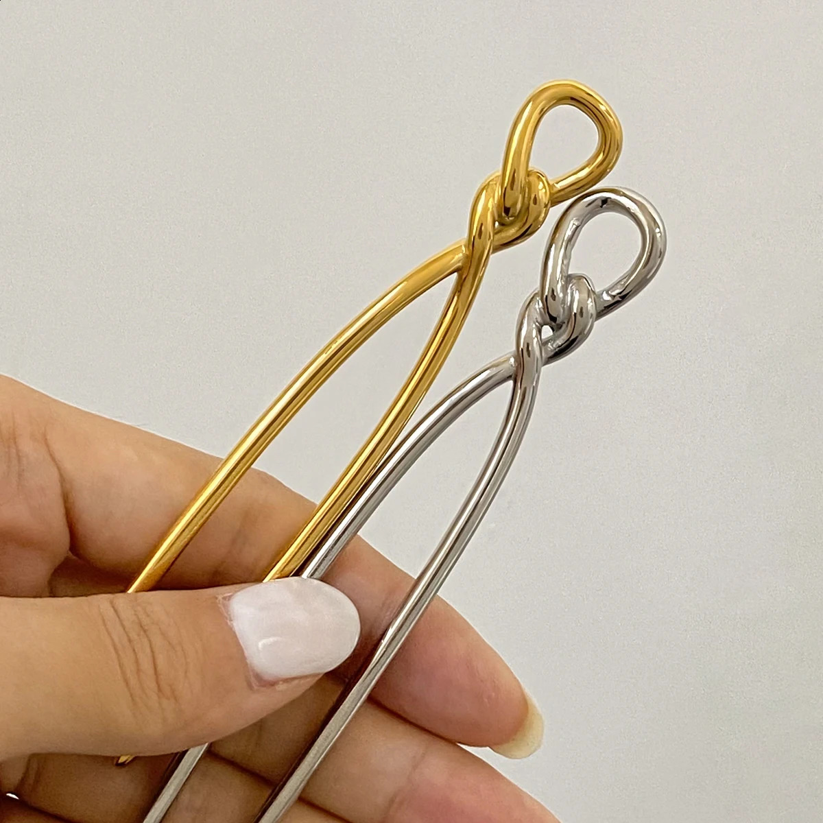 Youthway Stainless Steel 18K Gold-plated Hairpin Metal Hair Accessories For Women Headwear Jewelry Gift 250807