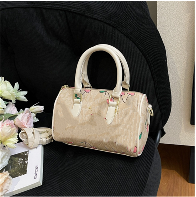 2024 Designer tote Women Shoulder Artwork Leather Bag Handbag Fashion Classic Purse Multi-color Bags Top 01aAA