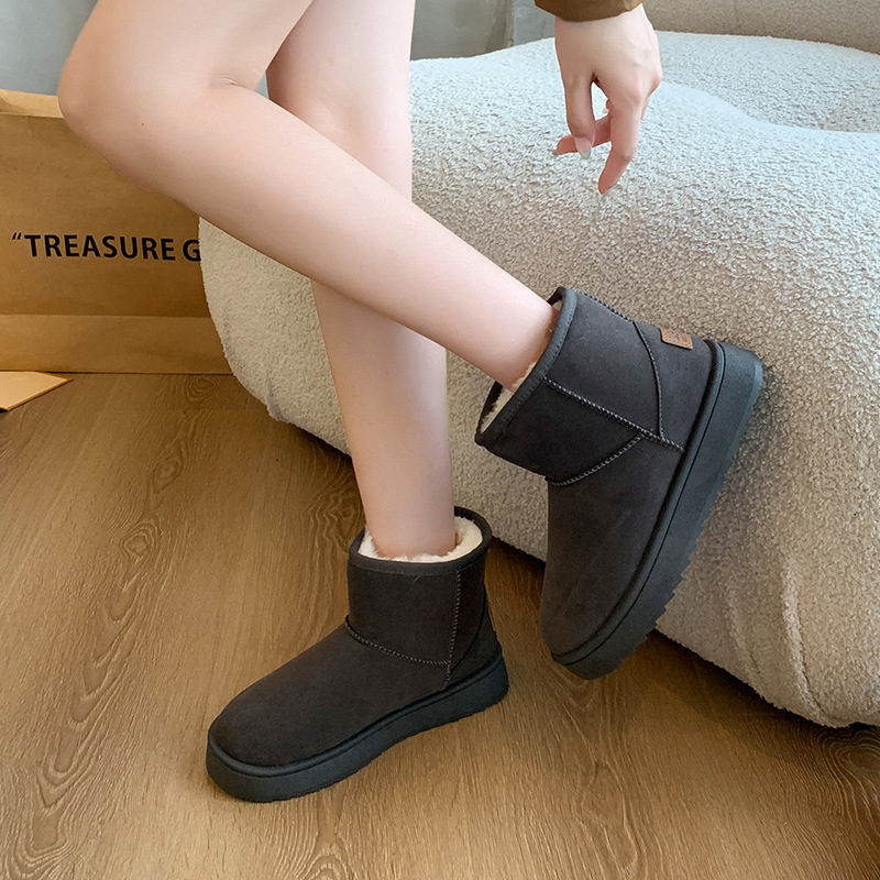 Free delivery designer woman boots Snow boots with fleece short boots anti slip wear resistant and warm