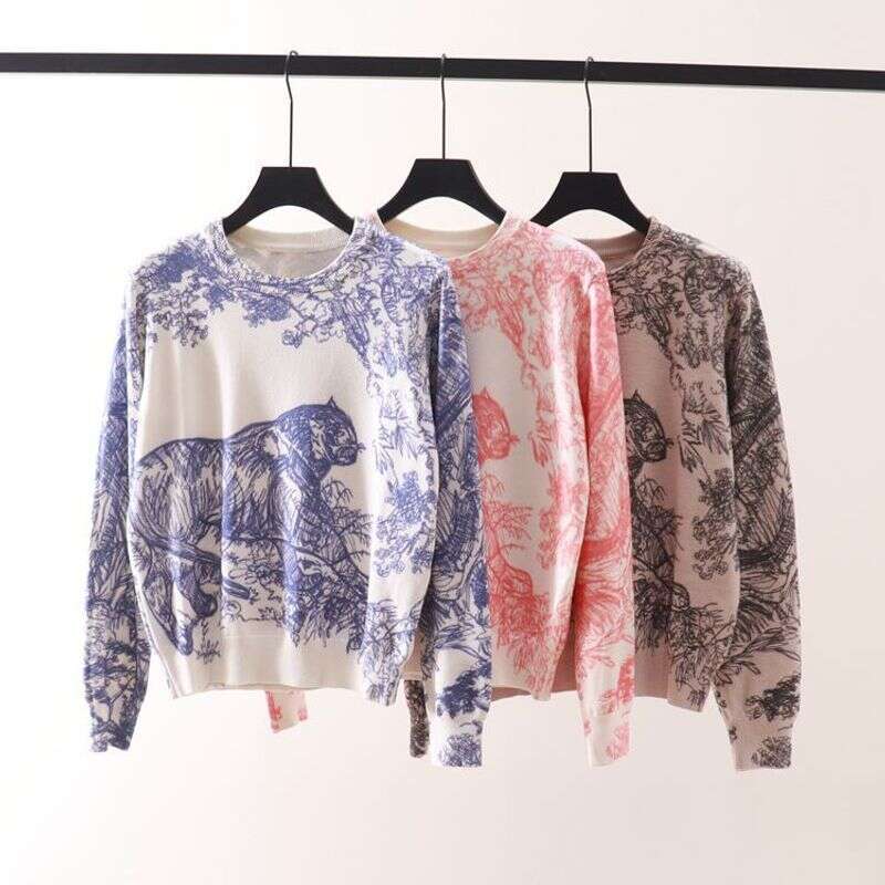 Women's Fashionable Jungle Tiger Print Pattern Round Neck Long-Sleeved Versatile Bottoming Sweater Trend