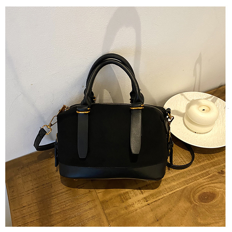 Vintage Suede Handbag For Women Winter New Cross-border Luxury Designer Bag Bag Bowling Bag Simple Shoulder Crossbody Pillow Bag