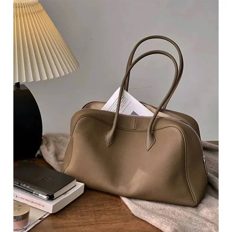 Simple Cow Leather Handbag For Women Large Tote Business Commuter Office Shoulder Bag Ladies Armpit All-Match Travel