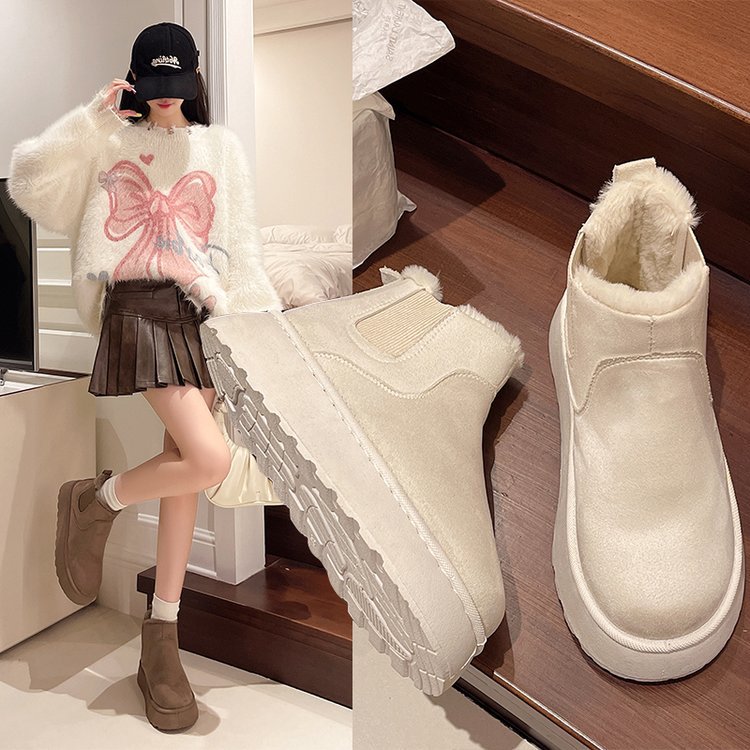 new Free delivery designer woman boots Comfortable mid top Martin boots casual and comfortable short boots