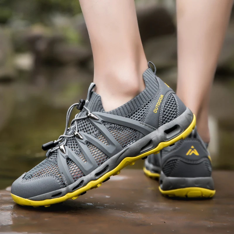 Summer Non-slip Hiking Shoes Men Women Breathable Wading Travel Shoes Lightweight Climbing Sports Shoes Multifunctional Sneakers 250805