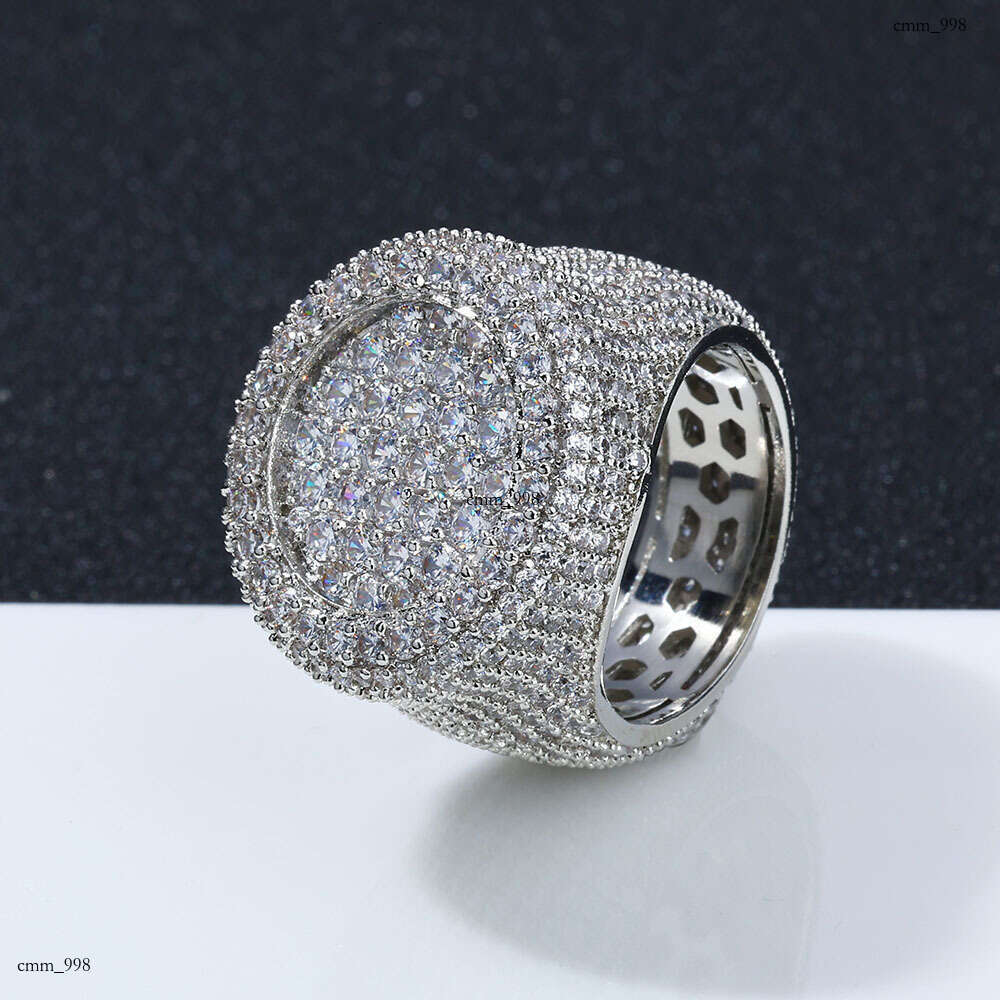 Unique Hip-Hop Zircon Round Full Diamond Ring for Men High-End Trendy Accessories Jewelry