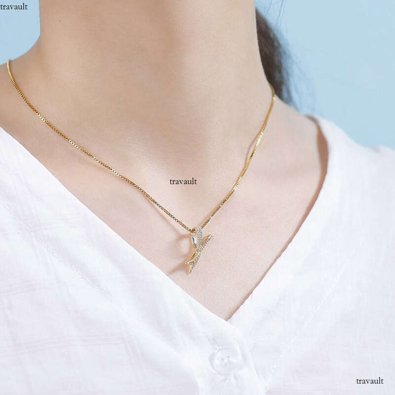 Minimalist Fashion Sier Micro Paved Moissanite chain Iron Tower Hip Hop Pendant Trendy Necklace for Women