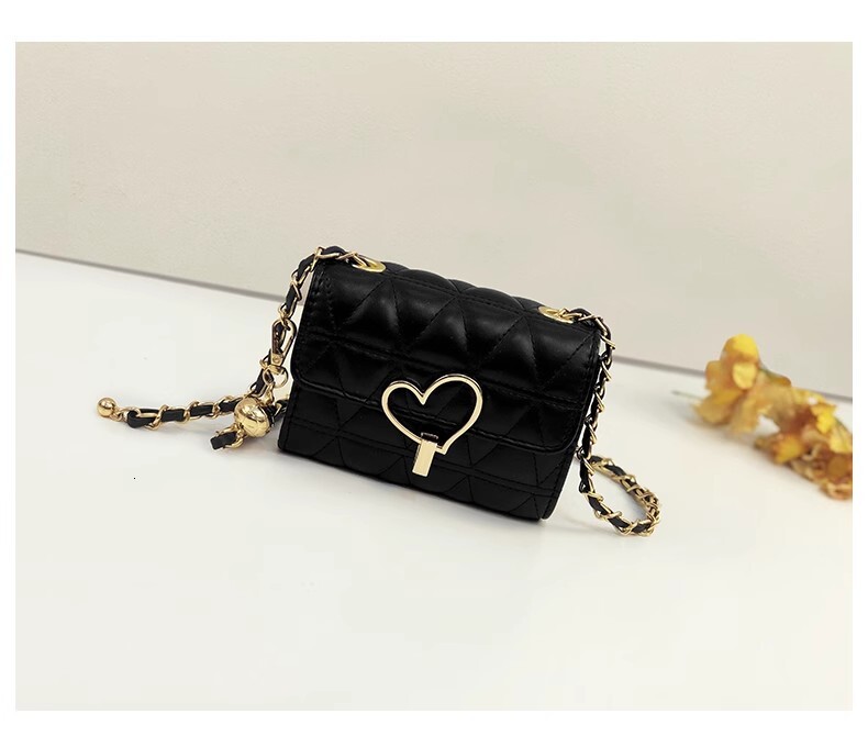 Luxury Bag Free Shipping Designer Bag This Year's Trend Mini Small Bags For Women 2025 New High-end Niche Versatile Quilted Chain Crossbody Bag