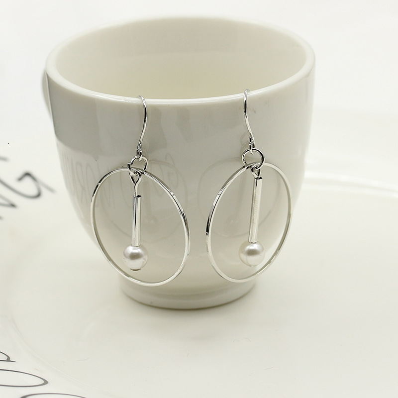 Ins Style Simple Hollow Round For Women, Personality And Temperament Pearl Pendant Circle Earrings
