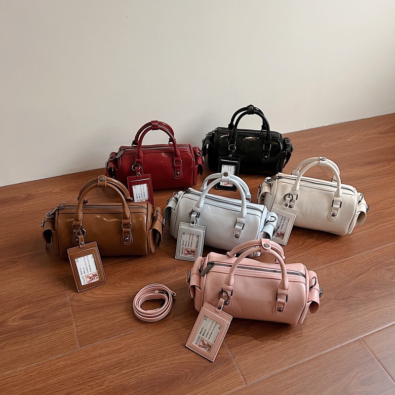 Cross-border Wholesale Fashion Handheld Small Bag 2025 Simple Luxury Bag Niche Versatile Women's Shoulder Designer Bag Bag Crossbody Boston Bag