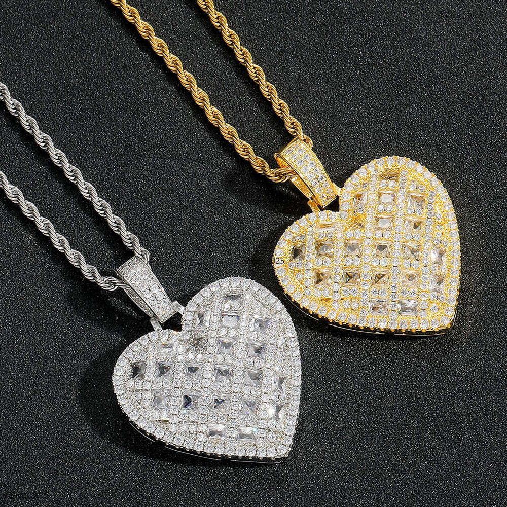 New T Square Moissanite chain Heart Personality Unisex Cool Niche Heart-shaped Hip-hop Pendant
