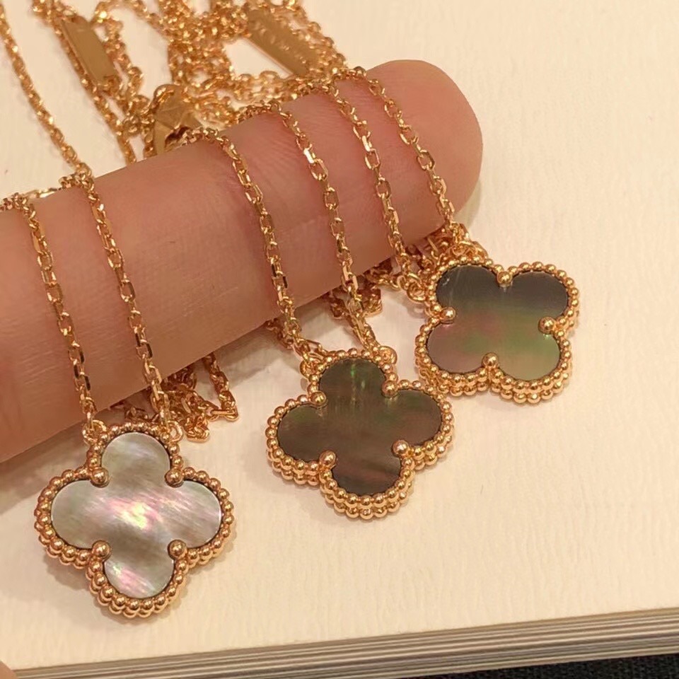 four leaf clover suit Bracelet Made of copper silver content 18K gold plating official reproductions classic style anniversary gift with box 012