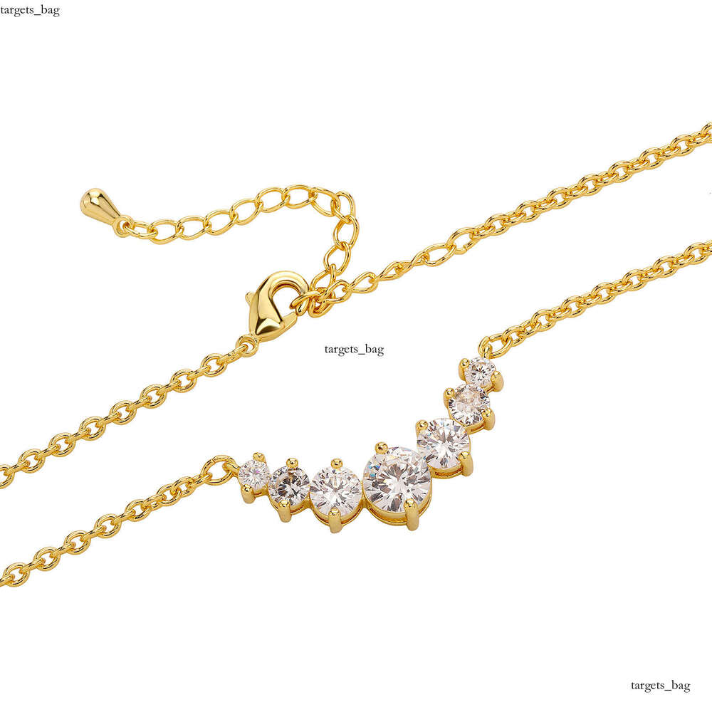 New Sterling Silver Micro-inlaid Gold-plated Smile Necklace for Women Simple Fashion Inlaid Moissanite chain Full Dia Clavicle Chain Pendant