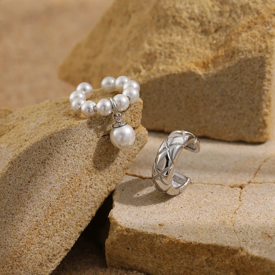 925 Silver Ear Bone Clip Earring Fashion Geometry Rhombus Pearl Ear Clip Without Pierced Personality Simple Women Girl Ear Jewel 250807