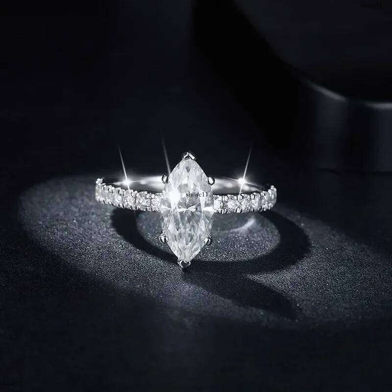 FEOBUR 2CT Marquise Moissanite Engagement Rings for Women Sterling Sier Lab Dia Ring Wedding Band with GRA Certificate