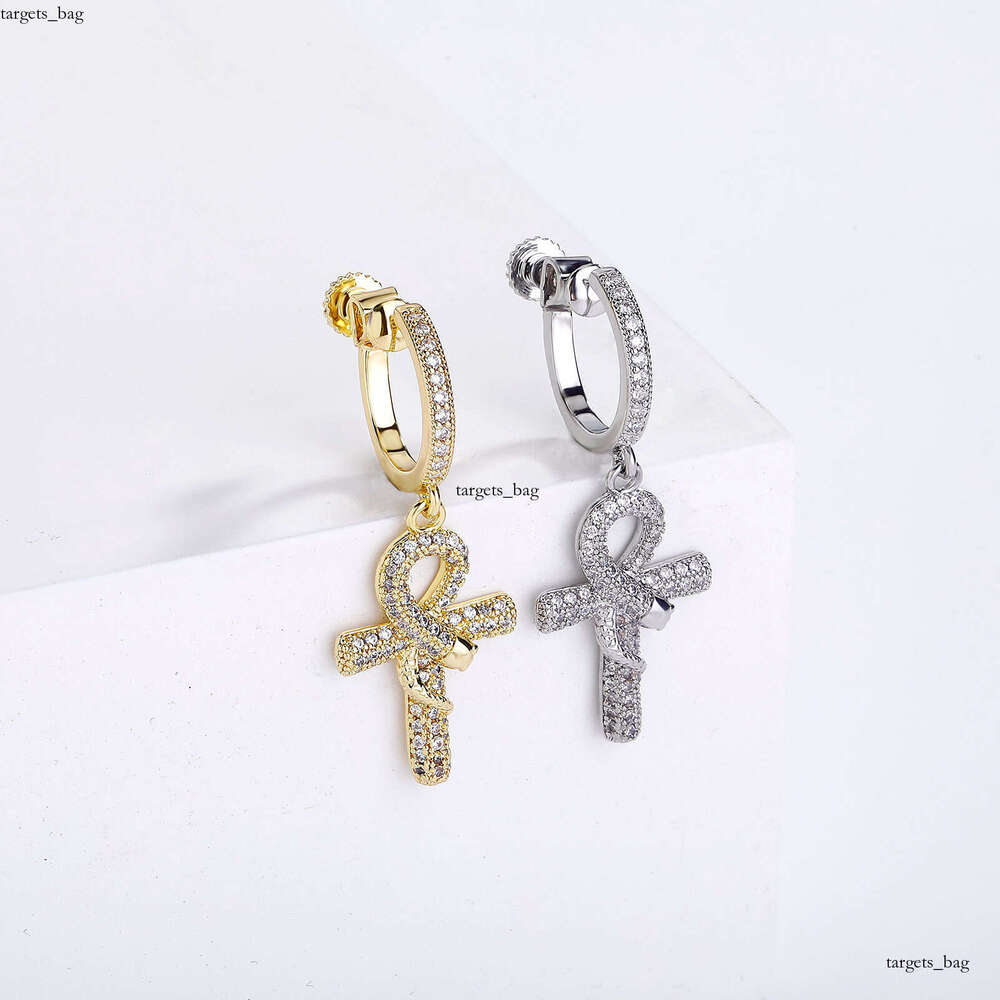 Trendy Non-Pierced Earrings for Men and Women Hip-Hop Studs Personality Simple Snake Inlaid Dia Ear Jewelry